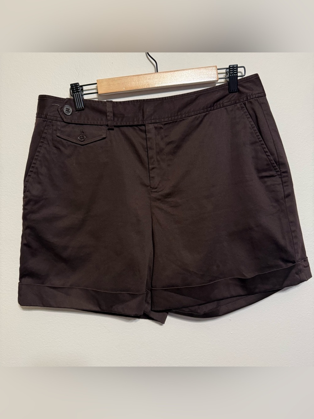 Lauren Ralph Lauren Brown Women Shorts Button Detail, Fly and Hook Closure 14P